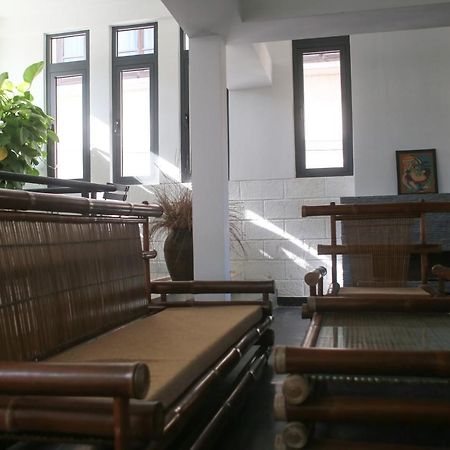 Nam Mua Boutique Hotel Hue Buitenkant foto