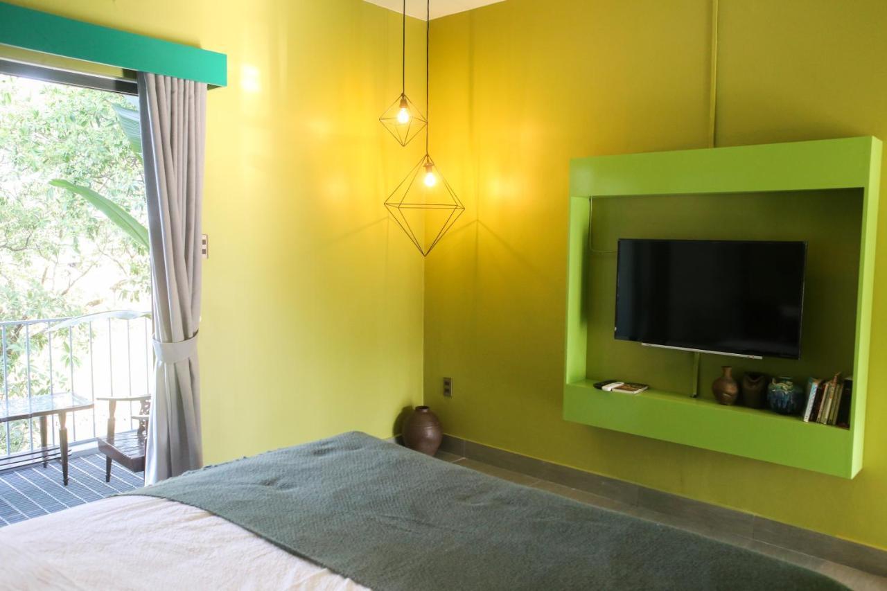 Nam Mua Boutique Hotel Hue Buitenkant foto