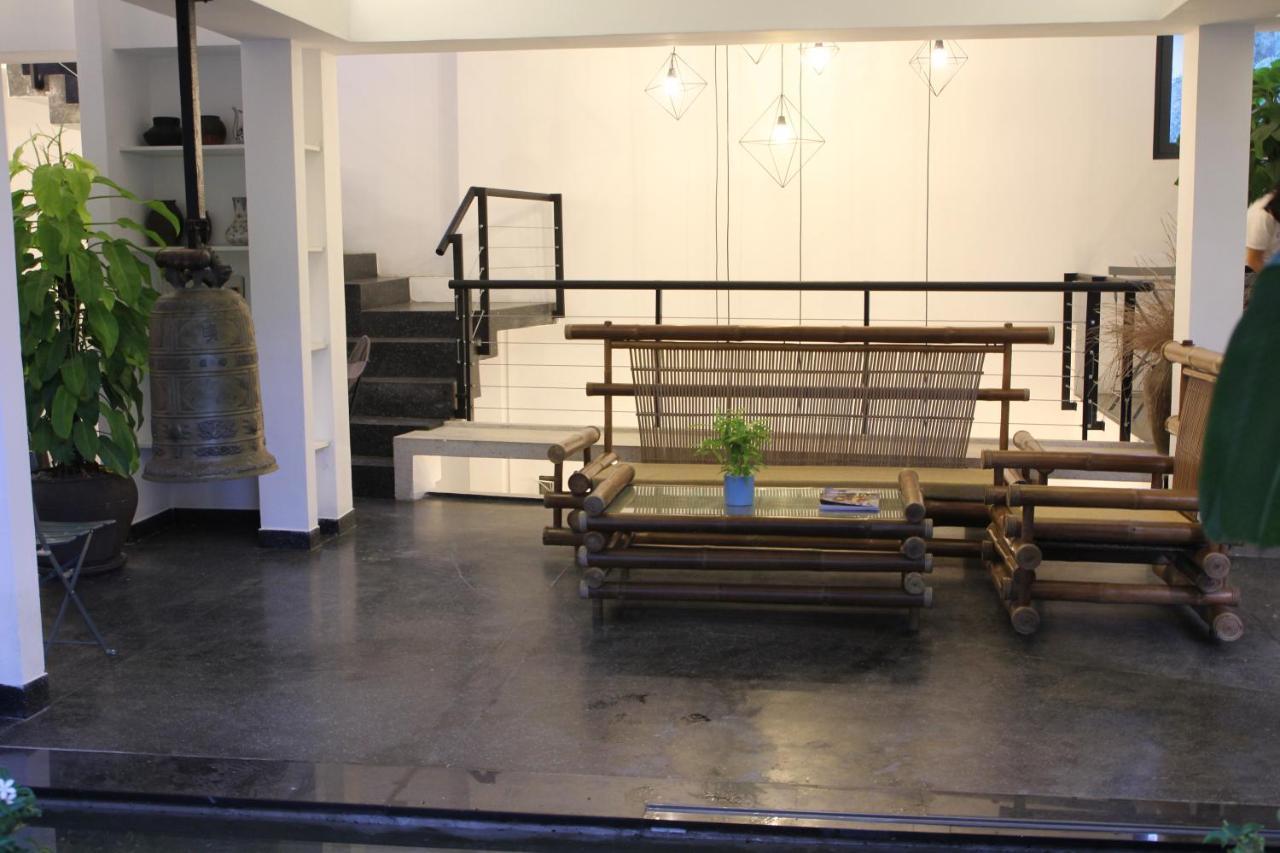 Nam Mua Boutique Hotel Hue Buitenkant foto